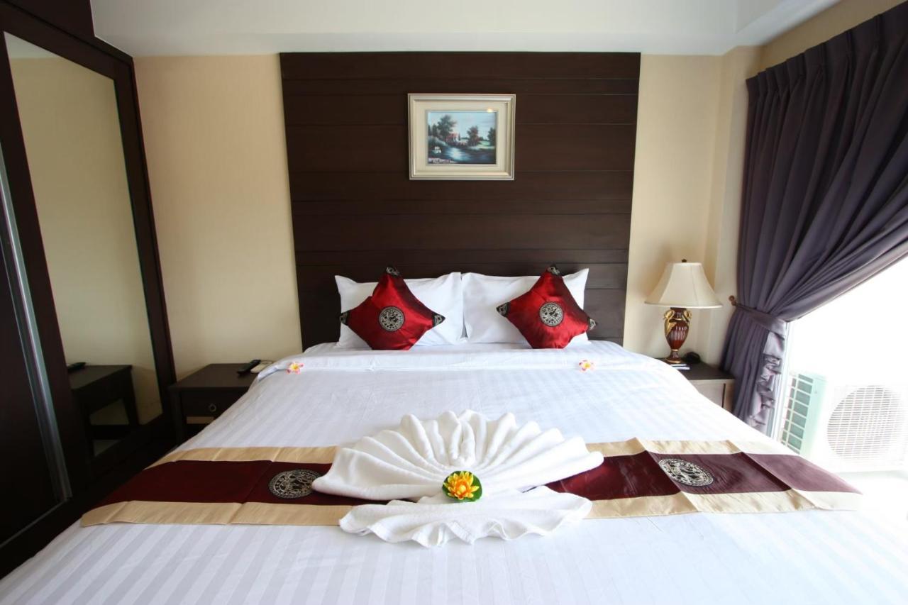 Valhalla Pattaya Hotel Джомтьен Экстерьер фото