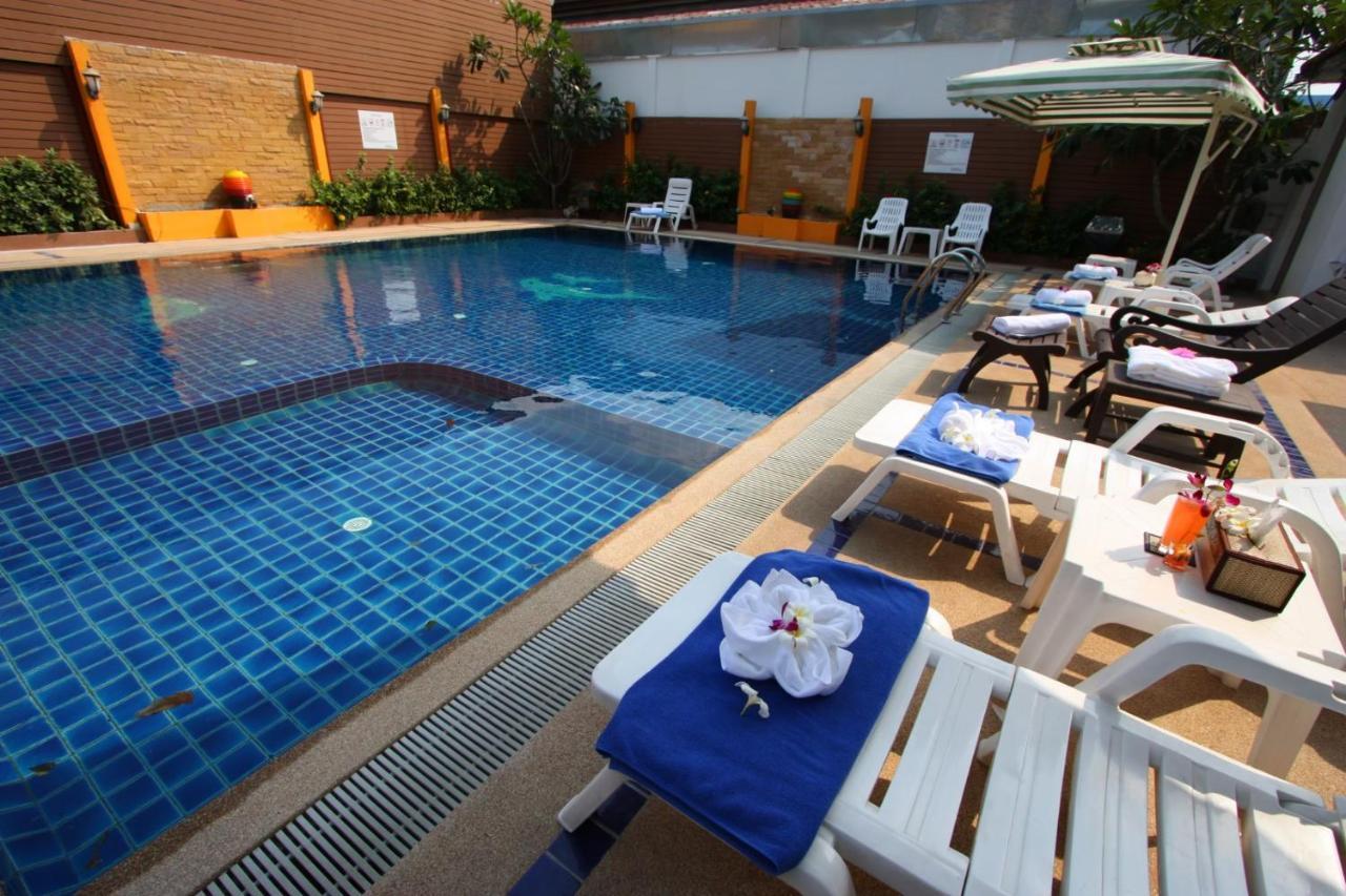 Valhalla Pattaya Hotel Джомтьен Экстерьер фото